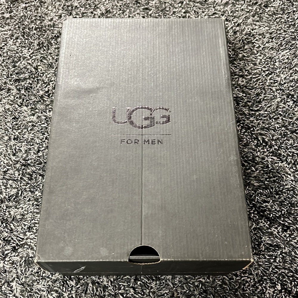 Ugg for men. Neumel size 6.